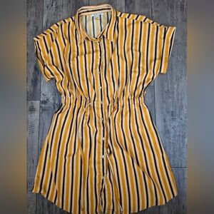 ** Yellow‎ and Black Buttoned Midi Dress with Cap Sleeves